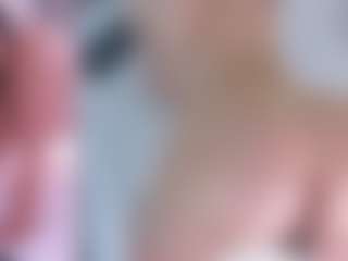 Live cam show with Angie-Roses - Handjob on Cam Slut