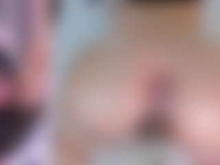 Live cam show with Angie-Roses - Small Tits on eurowanks.com