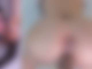 Angie-Roses's Live Sex Cam Show