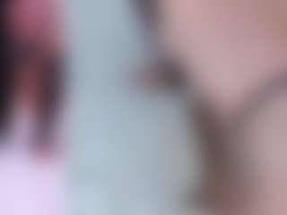 Live cam show with Angie-Roses - Tease Curvy on eurowanks.com