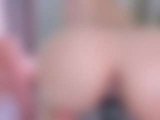 Live cam show with Angie-Roses - BBW Amateur on Milf Play