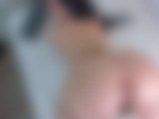 Live cam show with Angie-Roses - Asshole Curvy on LiveSexCams6