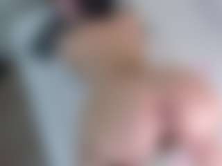 Angie-Roses's Live Sex Cam Show