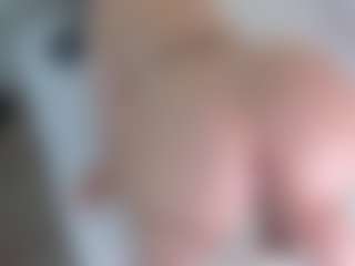 Live cam show with Angie-Roses - Toys Young Adult on CamSextacy