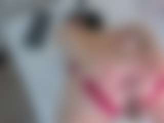 Live cam show with Angie-Roses - Tease Latina on StripNow | colombia