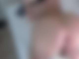 Angie-Roses's Live Sex Cam Show