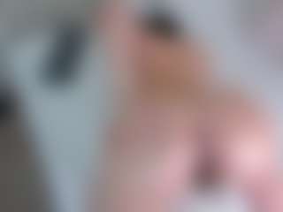 Angie-Roses's Live Sex Cam Show