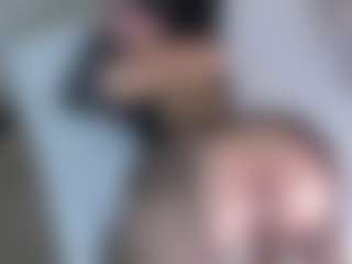 Live cam show with Angie-Roses - Latina on xfollow cams | colombia
