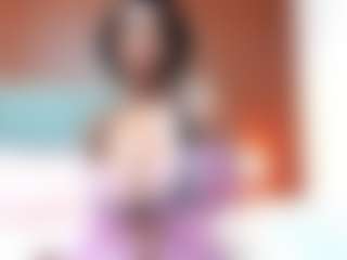 Live cam show with PinkCeleste - Petite on Camsoda