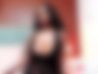 PinkCeleste MILF webcam performer live streaming