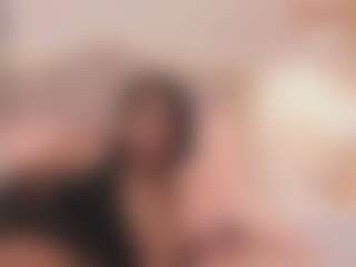 Live cam show with PinkCeleste - Ebony Petite on CSO-WL