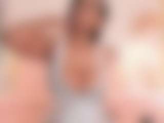 Live cam show with PinkCeleste - Ebony on Camsoda | colombia