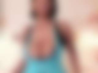 Live cam show with PinkCeleste - BBW on dropp.cam
