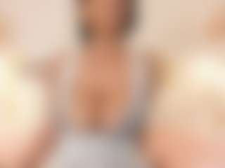 Live cam show with PinkCeleste - Ebony Lush on sexytreat.net