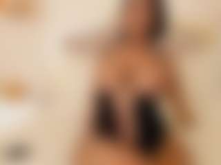 Live cam show with PinkCeleste - Ebony on sexylive.show | colombia