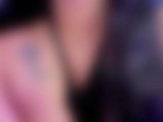Live cam show with Dakota Steelee - Squirt Big Tits on Gym Cam Girls