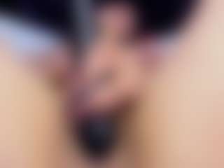 Live cam show with Dakota Steelee - HD on sexylive.show