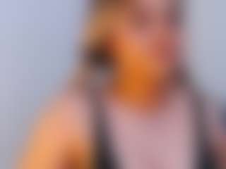 Live cam show with ScarlettHudsson - Long Legs on TottyGirls