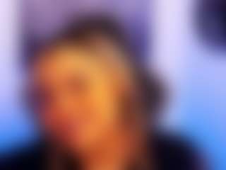 Live cam show with ScarlettHudsson - Sexwebcam on AdultVida.com