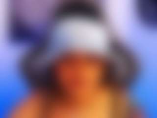 Live cam show with ScarlettHudsson - American Petite on Milfs Live | colombia