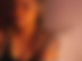 Live cam show with ScarlettHudsson - Brown Eyes on friskycurves.com