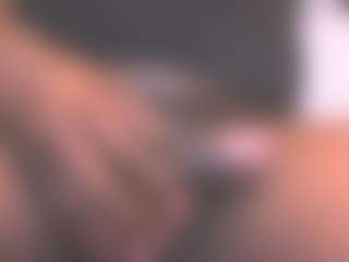 Live cam show with latoyyabed - Brown Eyes on LiveSexCams6