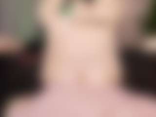 Live cam show with Sofi-dream - Curvy Toys on Adult Interactions