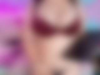 Zalymature MILF webcam performer live streaming
