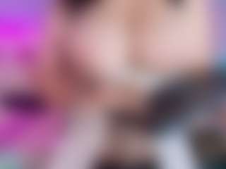 Live cam show with Zalymature - Tease on Camiplay Live