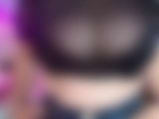 Live cam show with Zalymature - Mature Young Adult on Big Tits