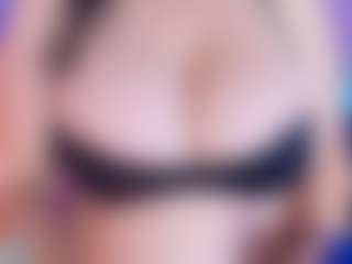 Zalymature MILF webcam performer live streaming