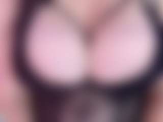 Zalymature's Live Sex Cam Show