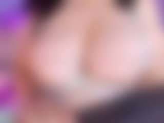 Live cam show with Zalymature - Squirt on Camsoda