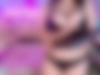 Live cam show with Zalymature - Lesbian on Camsoda