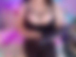 Live cam show with Zalymature - Oil on camwithhim.com