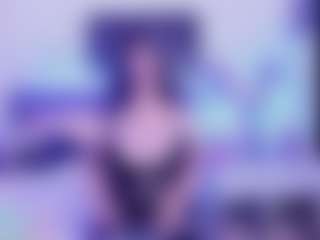 Live cam show with Zalymature - Oil on sexylive.show