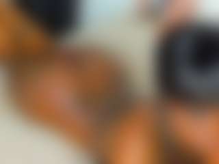 Live cam show with freaky_girl - Solo on Hubzter Live