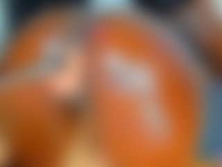 Live cam show with freaky_girl - Petite on Camiplay Live