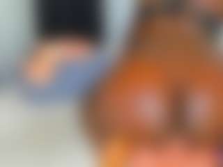 Live cam show with freaky_girl - Teen (18+) on https://playwithruby.com