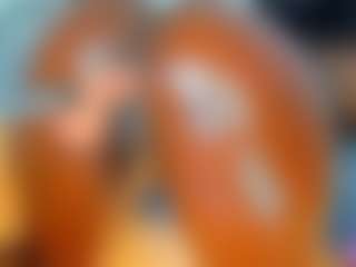 Live cam show with freaky_girl - Oil on livesuperchat.net