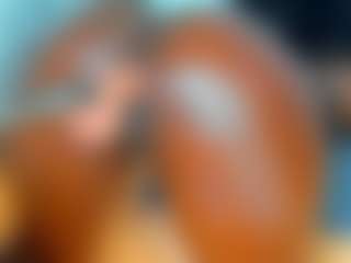 Live cam show with freaky_girl - Tease Mature on AdultVida.com