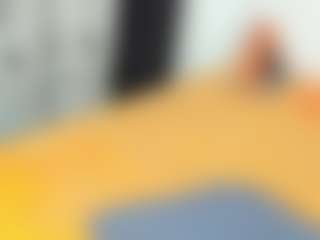 Live cam show with freaky_girl - Ebony Shaved Pussy on AdultVida.com