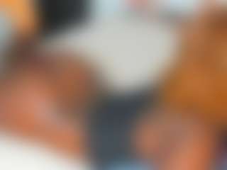 Live cam show with freaky_girl - Gamer Mature on Dare Cams