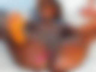 Live cam show with freaky_girl - Ass Bouncing on Gym Cam Girls