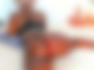 Live cam show with freaky_girl - Mature on Hubzter Live