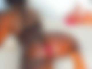 Spettacolo in cam dal vivo con freaky_girl - Creampie su Camsoda