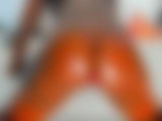 Live cam show with freaky_girl - Public Black on Streamer API