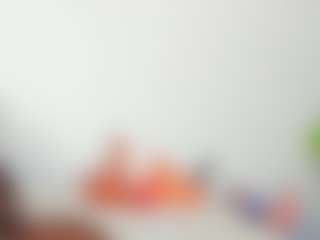 Live cam show with freaky_girl - Solo on Hubzter Live