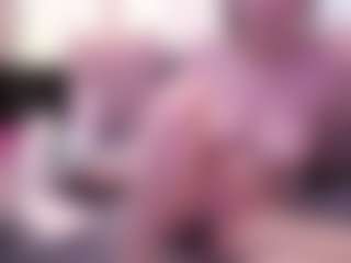 Lesliee22's Live Sex Cam Show