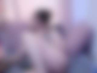Live cam show with Lesliee22 - Latina on CamwithHer | colombia
